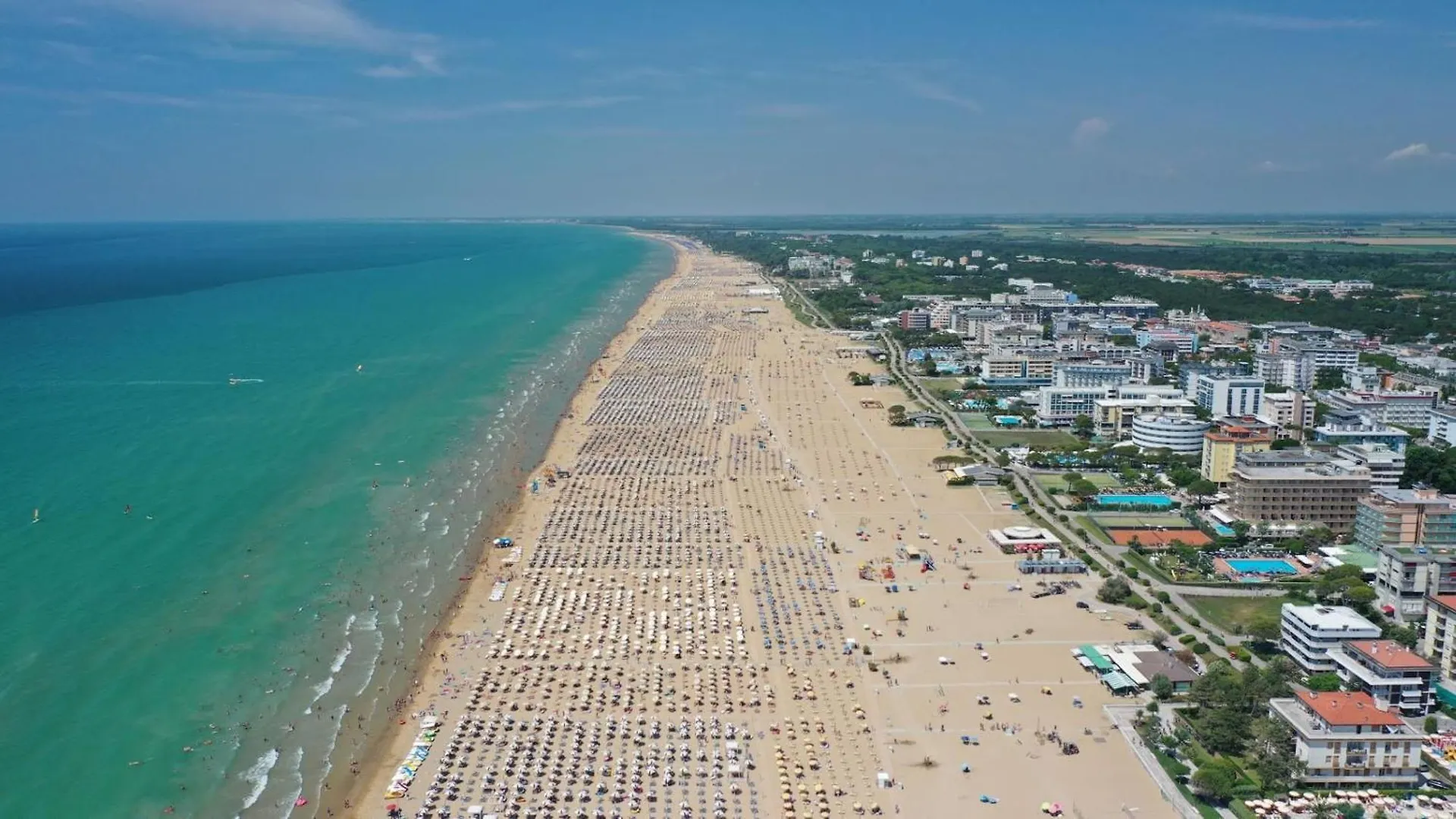 Apartment Your Tranquil Escape In Bibione - Beahost